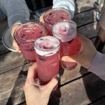 Jordan Pond House - Blueberry mojitos - Seafood Near Me - Seal Harbor, Maine