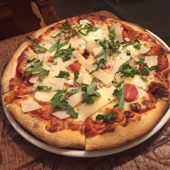Blue Ox Bar - Three cheese pizza! Tasty! - Pizza Near Me - Timberline Lodge, Oregon Blue Ox Bar - Three cheese pizza! Tasty! - Pizza Near Me - Timberline Lodge, Oregon