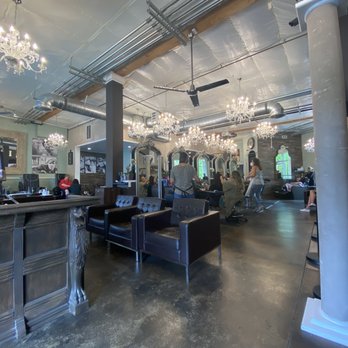 Beauty Lounge - View of salon - Hair Salons Near Me - Walnut Creek, California Beauty Lounge - View of salon - Hair Salons Near Me - Walnut Creek, California