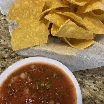 Vida Mexicana - Chips & Salsa - Mexican Near Me - Wallingford, Connecticut