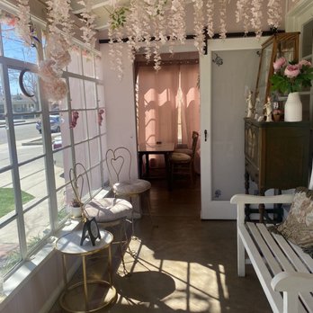 Boss Chic Coffee Bar - Coffee & Tea Near Me - Lancaster, California Boss Chic Coffee Bar - Coffee & Tea Near Me - Lancaster, California