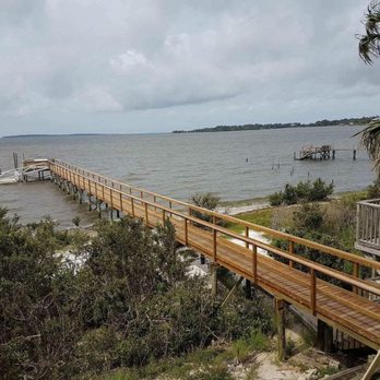 Seahorse Landing - Our beautiful fish dock - Hotels Near Me - Cedar Key, Florida Seahorse Landing - Our beautiful fish dock - Hotels Near Me - Cedar Key, Florida