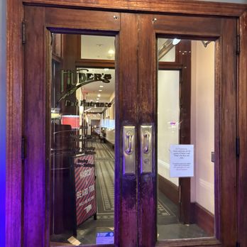 Huber's Cafe - You're almost there! - American Near Me - Portland, Oregon