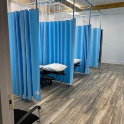 Mimico Physiotherapy and Chiropractor Clinic - Physio treatment room