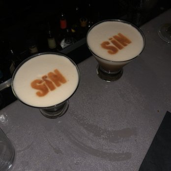 The Rendition Room - Cocktails - Cocktail Bars Near Me - Los Angeles, California