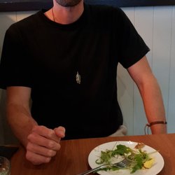 House of Steak - Enjoyed a meal Steak perfect ..service up to standard Salad 8/10....decor not to bad ...friendly vibe amongst customers.