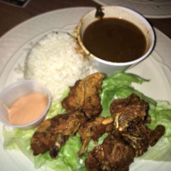 Platos - Chicharrón de pollo with red beans and rice - Latin American Near Me - Carolina, Puerto Rico Platos - Chicharrón de pollo with red beans and rice - Latin American Near Me - Carolina, Puerto Rico