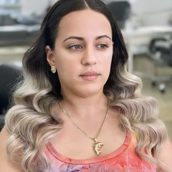 ISB Hairstylist - Hairstyle hollywood waves - Makeup Artists Near Me ISB Hairstylist - Hairstyle hollywood waves - Makeup Artists Near Me