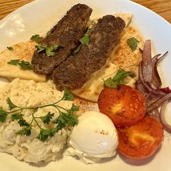 Main Street Diner - Kebab Giaourtlou
