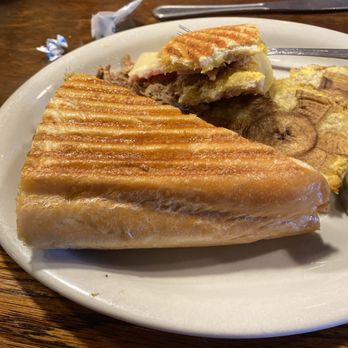 Cuba 512 - Best Cuban sandwich ever! - Caribbean Near Me - Austin, Texas