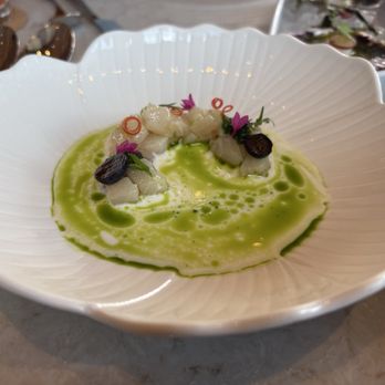 San Laurel - Hiramasa Crudo. - Spanish Near Me - Los Angeles, California San Laurel - Hiramasa Crudo. - Spanish Near Me - Los Angeles, California