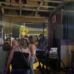 Red Room Lounge - Dj was the best part