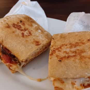 Mo'z Cafe - Chicken Parmigiano Sandwich - Breakfast & Brunch Near Me - San Francisco, California