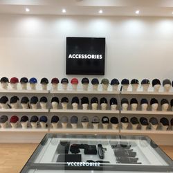 Giancarlo Ricci - New Cap & Hat Wall December 2016
