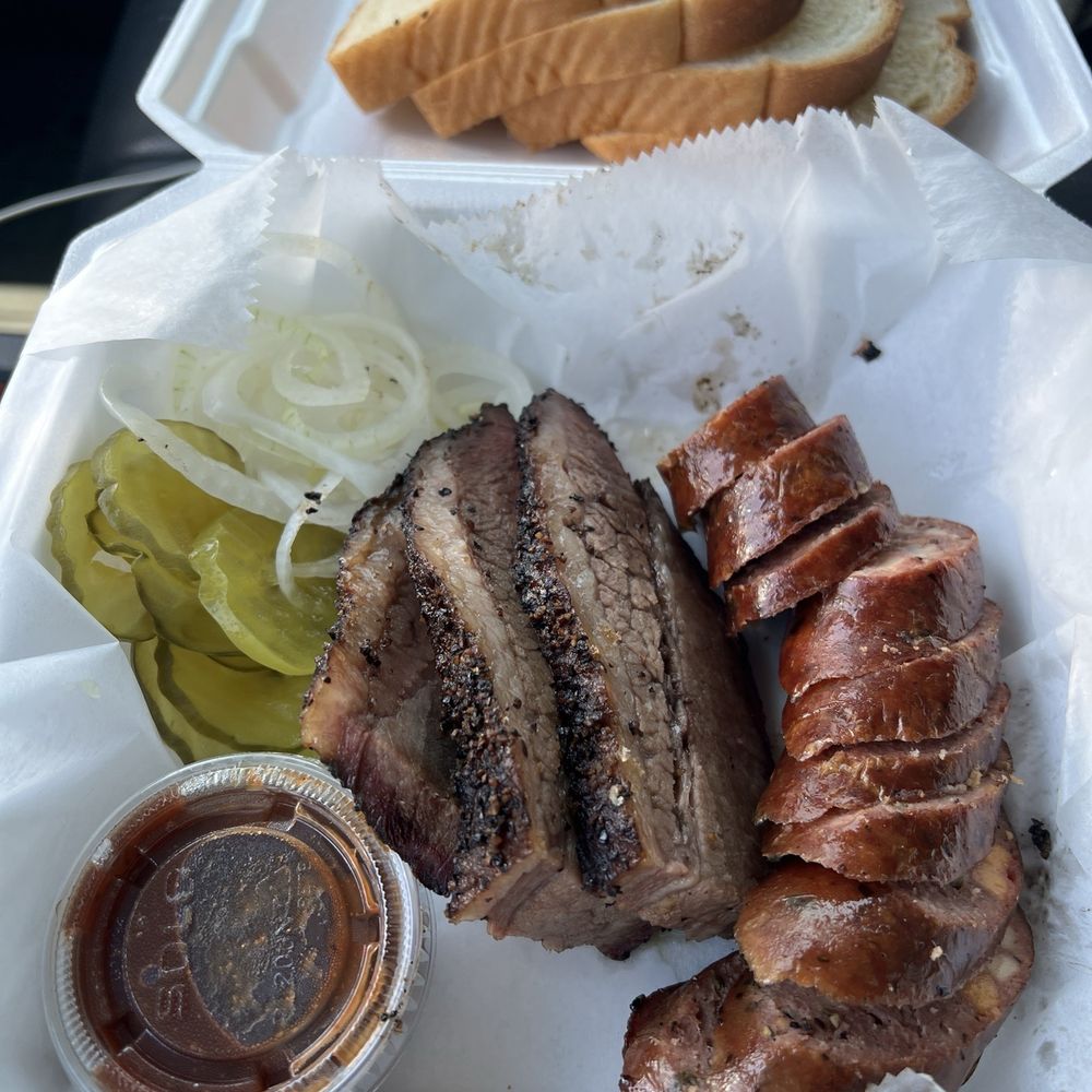 Pustka Family Barbeque - Brisket and Jalapeno cheese sausage - Food Trucks Near Me - Temple, Texas Pustka Family Barbeque - Brisket and Jalapeno cheese sausage - Food Trucks Near Me - Temple, Texas