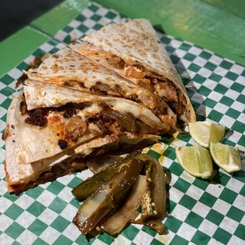 Pariente Mix - Tacos Near Me - Aurora, Illinois Pariente Mix - Tacos Near Me - Aurora, Illinois