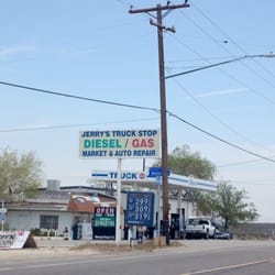 Jerry's Truck Stop - (Photo taken in April 2010)