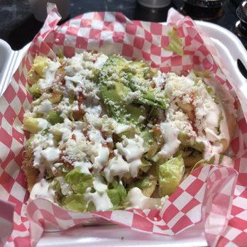 TJ Flautas - Sopes plate (cuerito on the side)(sp?) - Food Trucks Near Me - Chula Vista, California TJ Flautas - Sopes plate (cuerito on the side)(sp?) - Food Trucks Near Me - Chula Vista, California