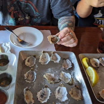 Pier 29 Waterfront Restaurant - Seafood Near Me - Alameda, California Pier 29 Waterfront Restaurant - Seafood Near Me - Alameda, California