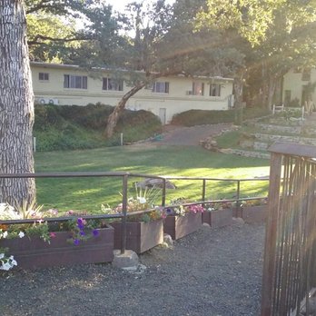Westcliff Lodge - Hotels Near Me - Hood River, Oregon Westcliff Lodge - Hotels Near Me - Hood River, Oregon