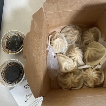 Chubby Dumplings - D1 Pork Soup XLB (8pcs) - Chinese Near Me - Anaheim, California