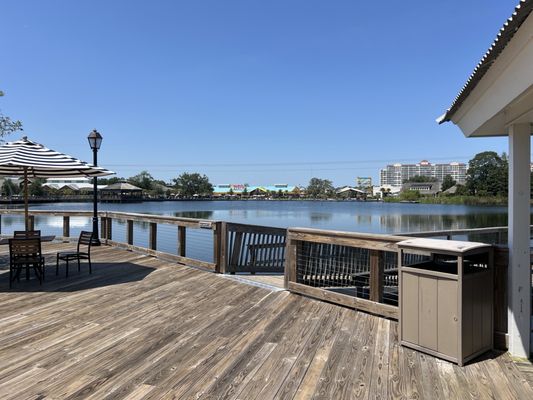 Barefoot Landing by null