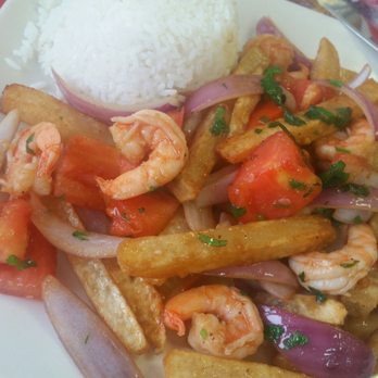 Pollos A La Brasa Los Andes - Saltado de camarones. - Peruvian Near Me - South Gate, California