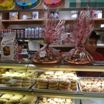 Carlo's Bakery - Bakeries Near Me - Hoboken, New Jersey Carlo's Bakery - Bakeries Near Me - Hoboken, New Jersey