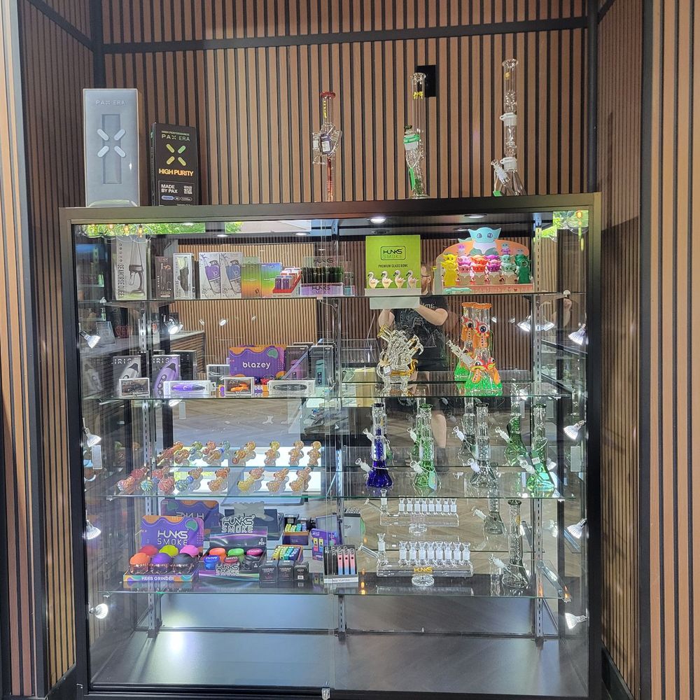 Peek Buds - Glass display and ATM - Cannabis Dispensaries Near Me - Peekskill, New York Peek Buds - Glass display and ATM - Cannabis Dispensaries Near Me - Peekskill, New York