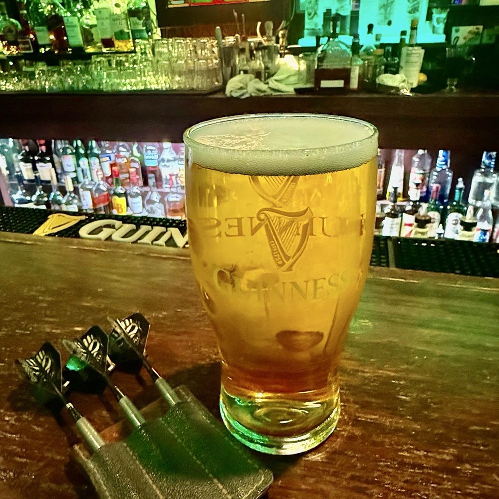 Ireland's 32 - Dive Bars Near Me - Van Nuys, California