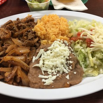 La Finca - Bistec Ranchero dinner size, comes with corn or flour tortillas. - Mexican Near Me - Portage, Michigan La Finca - Bistec Ranchero dinner size, comes with corn or flour tortillas. - Mexican Near Me - Portage, Michigan