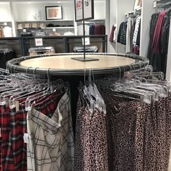 Banana Republic Factory Store