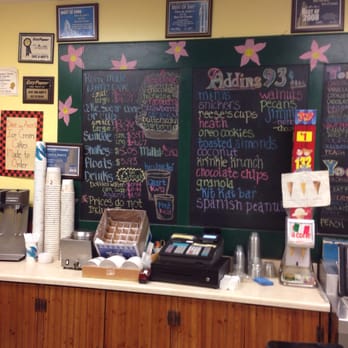 Dave & Andy's - Ice Cream & Frozen Yogurt Near Me - Pittsburgh, Pennsylvania Dave & Andy's - Ice Cream & Frozen Yogurt Near Me - Pittsburgh, Pennsylvania