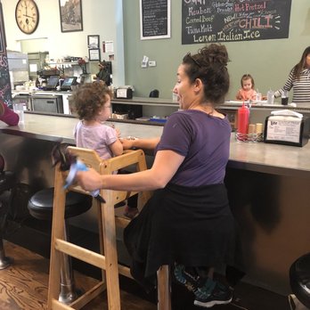The Junction Diner - American Near Me - Forest Park, Illinois