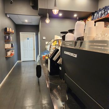 Moa Coffee - Woodside - Coffee & Tea Near Me - Woodside, New York