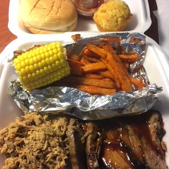 Bobbee O's BBQ - Pulled Pork & Beef Brisket Dinner Plate with Cornbread. - Barbeque Near Me - Charlotte, North Carolina Bobbee O's BBQ - Pulled Pork & Beef Brisket Dinner Plate with Cornbread. - Barbeque Near Me - Charlotte, North Carolina