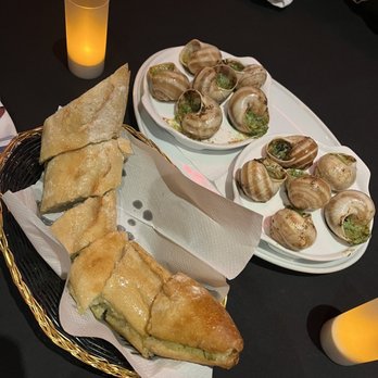 L’appart - Escargots de Bourgogne by 6 - French Near Me - Los Angeles, California