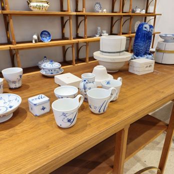 Royal Copenhagen Fabriksudsalg - Kitchen & Bath Near Me - Frederiksberg, 84 Royal Copenhagen Fabriksudsalg - Kitchen & Bath Near Me - Frederiksberg, 84