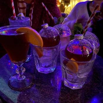 Deck The Halls Bar - Bars Near Me - San Francisco, California Deck The Halls Bar - Bars Near Me - San Francisco, California