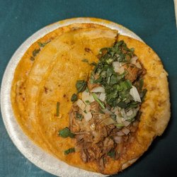 Buen Sazon - Birria tacos