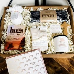 Grateful Cratefulls - Hugs Gift Set
