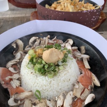 Sizzling Lunch - Pre-Mixed! Salmon Pepper Rice with Mushrooms - Steakhouses Near Me - Cupertino, California Sizzling Lunch - Pre-Mixed! Salmon Pepper Rice with Mushrooms - Steakhouses Near Me - Cupertino, California