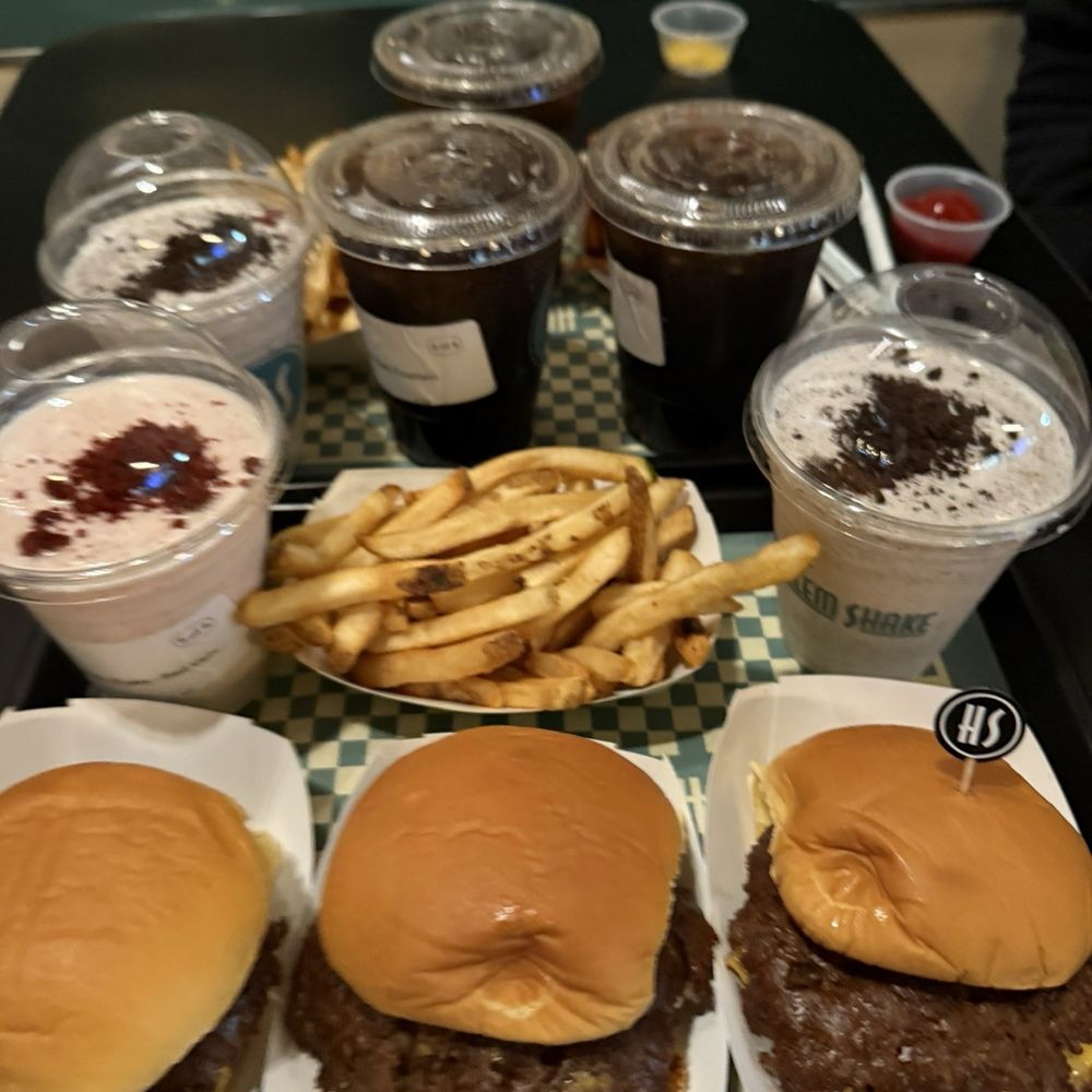 Harlem Shake - Burgers - American Near Me - New York, New York