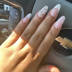 A & T Nails