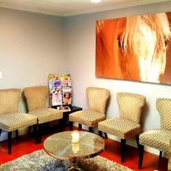 Smile Design Dental of Hallandale Beach - Waiting area at our cosmetic dentistry in Hallandale Beach FL