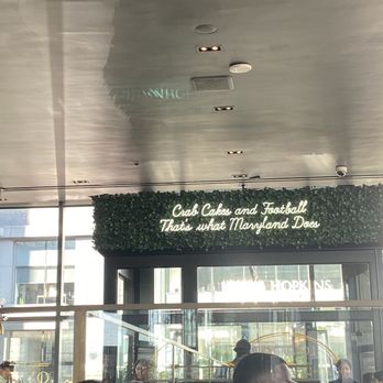 Loch Bar - Seafood Near Me - Baltimore, Maryland