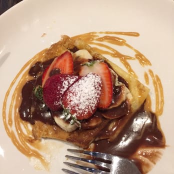 Chocolate Bar New York - Nutella and strawberry crepes - Desserts Near Me - Melbourne, VIC Chocolate Bar New York - Nutella and strawberry crepes - Desserts Near Me - Melbourne, VIC