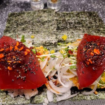 Sushi Murayama - Spicy ahi handroll - Sushi Bars Near Me - Honolulu, Hawaii