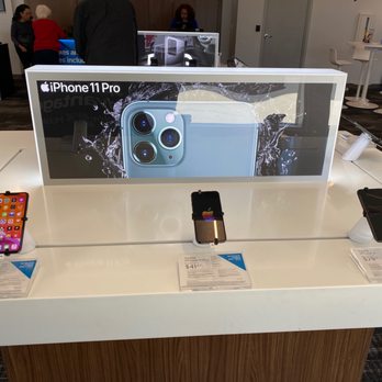 Spectrum - iPhones here at Spectrum - Internet Service Providers Near Me - San Diego, California Spectrum - iPhones here at Spectrum - Internet Service Providers Near Me - San Diego, California
