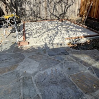 Tran's Landscaping - Flagstone patio - Landscaping Near Me
